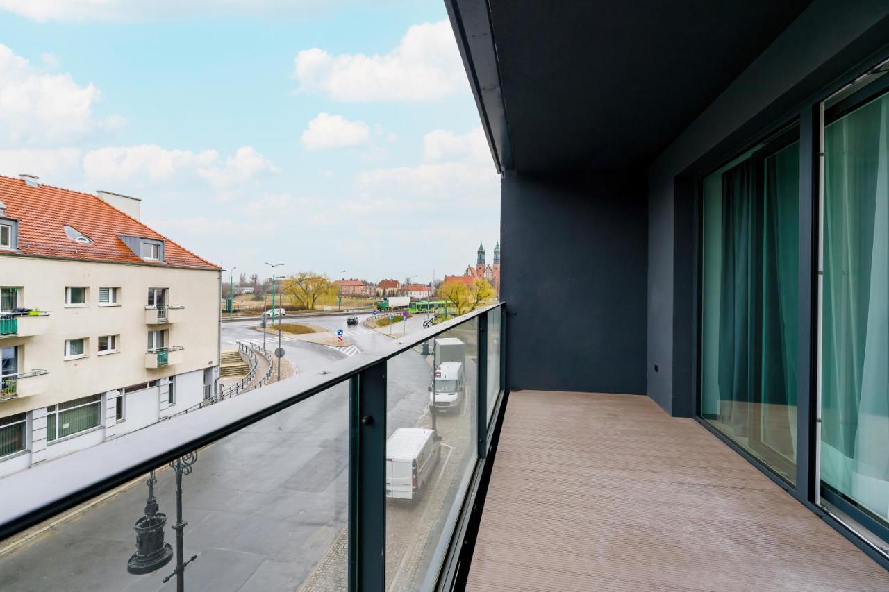 Apartments Poznan Chwaliszewo Residence With Free Garage By Noclegi Renters ภายนอก รูปภาพ