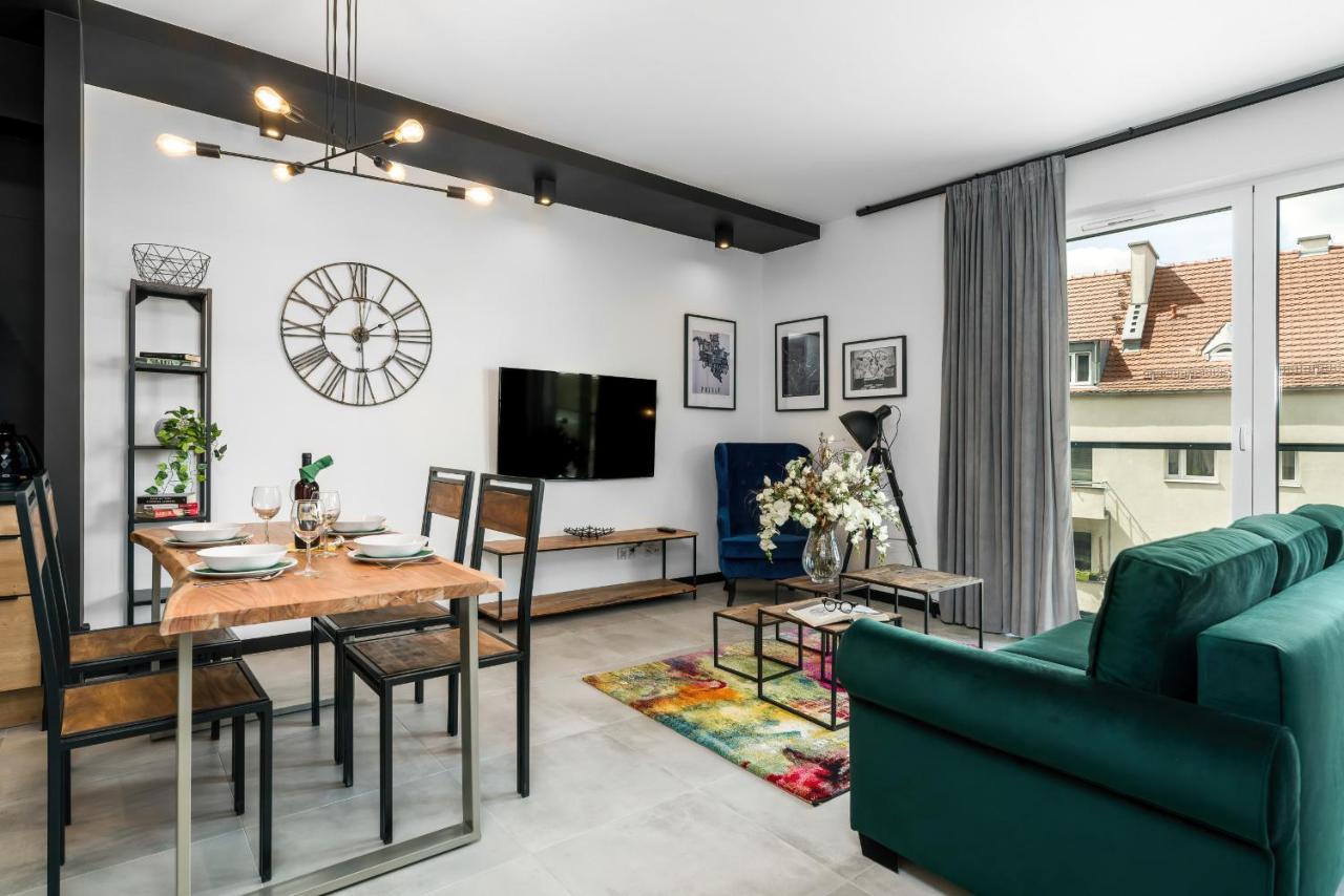 Apartments Poznan Chwaliszewo Residence With Free Garage By Noclegi Renters ภายนอก รูปภาพ