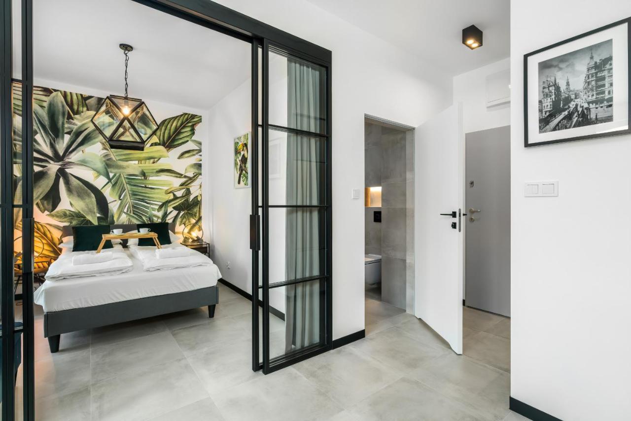 Apartments Poznan Chwaliszewo Residence With Free Garage By Noclegi Renters ภายนอก รูปภาพ